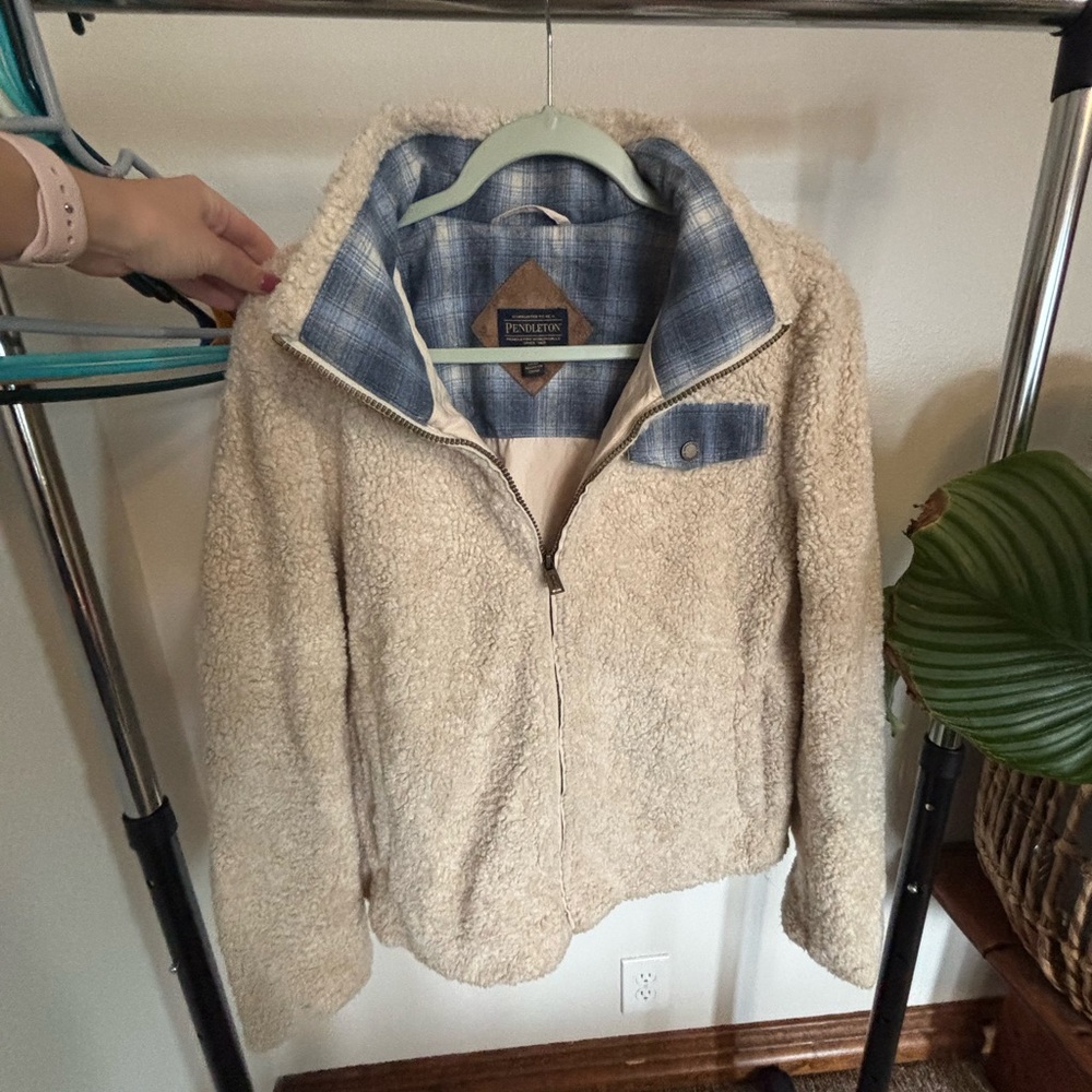 Pendleton Cream Sherpa Jacket with Blue Plaid Trim